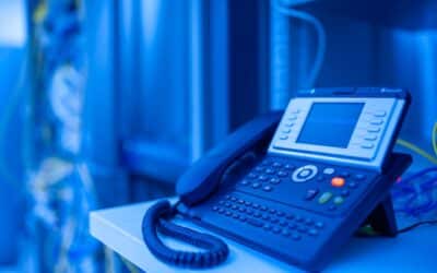 VoIP vs Landline: Key Differences for Call Centers