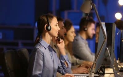 Guide to Choosing the Ideal Software for Business Call Centers
